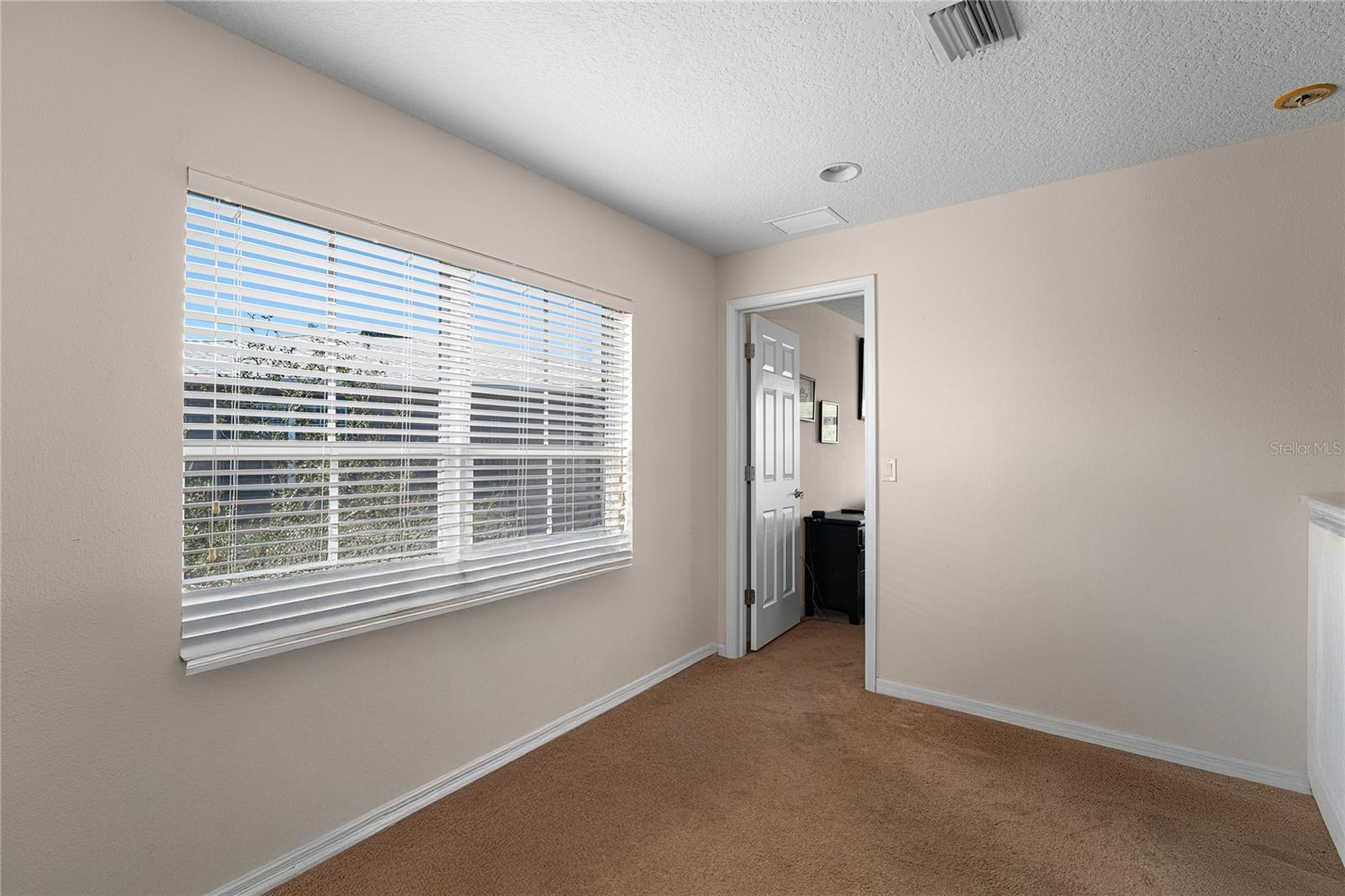 Image 35 of 52 For 2435 Lexington Oak Drive