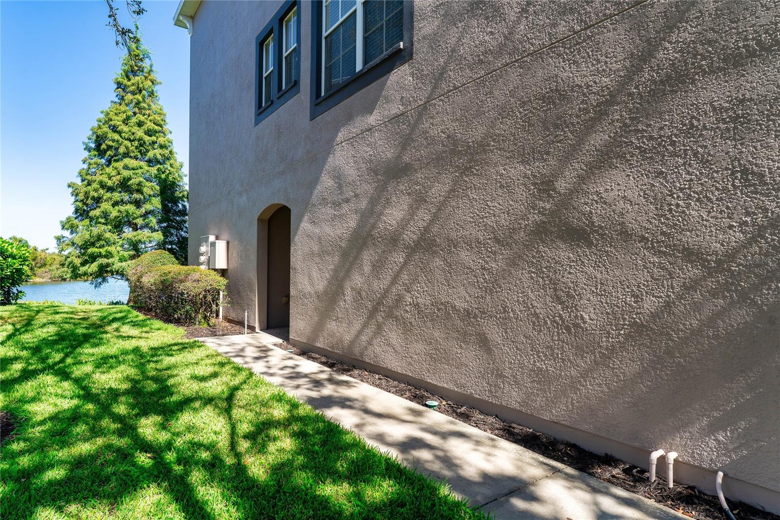 Image 41 of 52 For 2435 Lexington Oak Drive