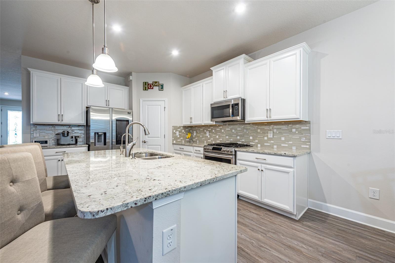Listing photo id 10 for 11616 Miss Chloe Court