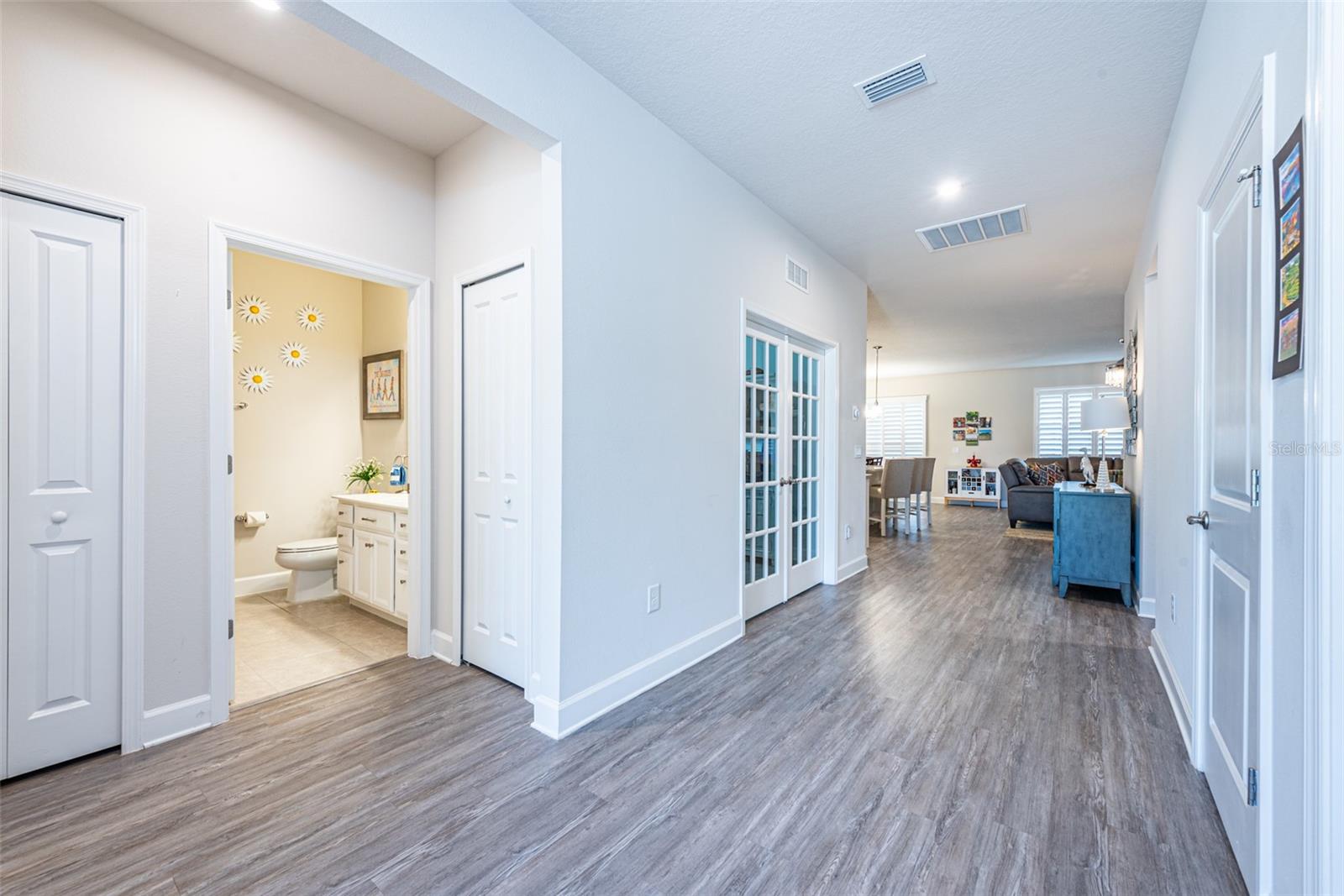 Listing photo id 4 for 11616 Miss Chloe Court
