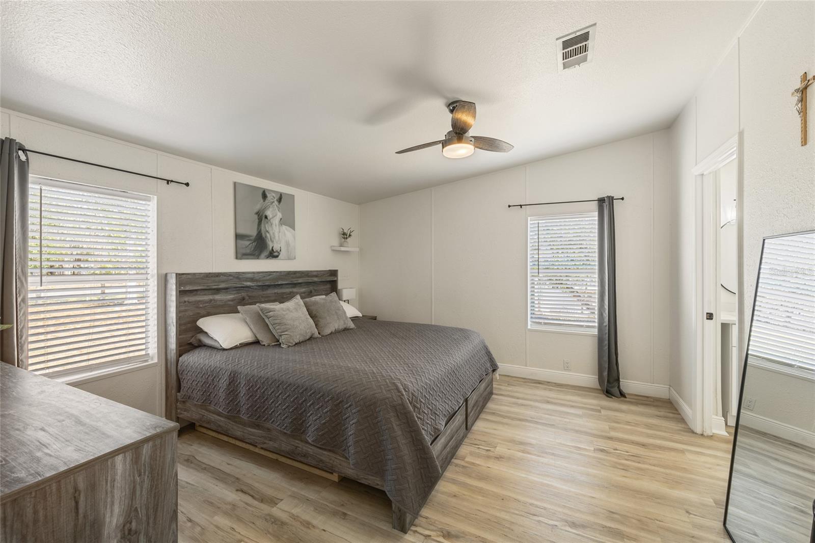 Image 11 of 38 For 12017 Fawn Dale Drive