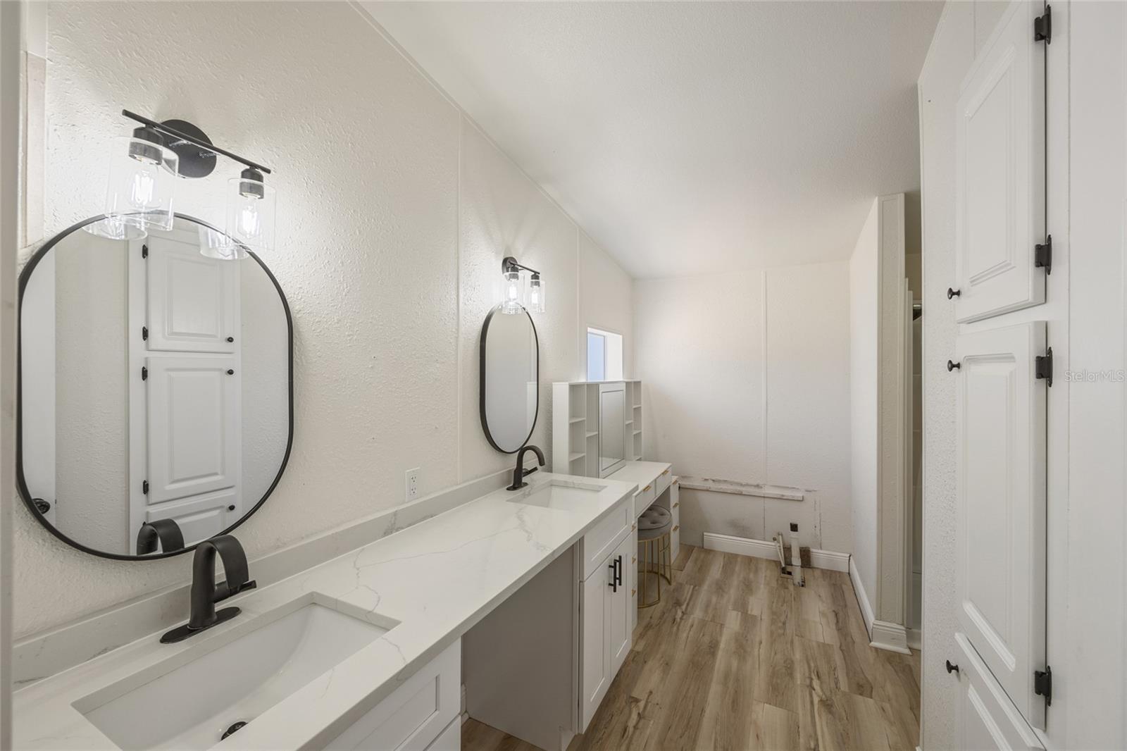 Image 12 of 38 For 12017 Fawn Dale Drive