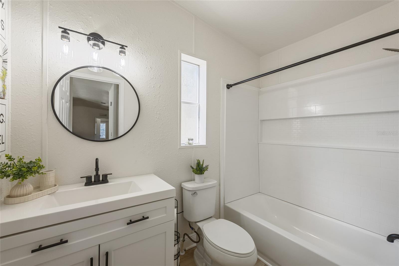 Image 17 of 38 For 12017 Fawn Dale Drive