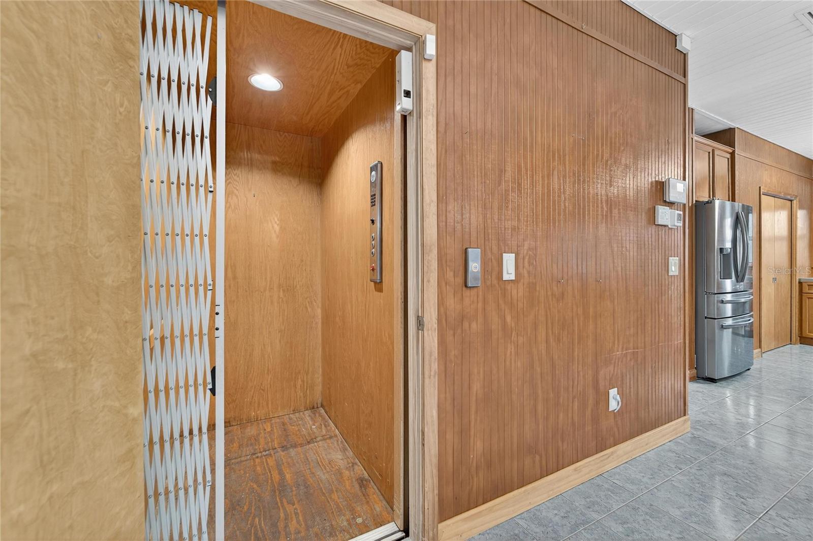 Image 38 of 83 For 1873 Wacassassa Street