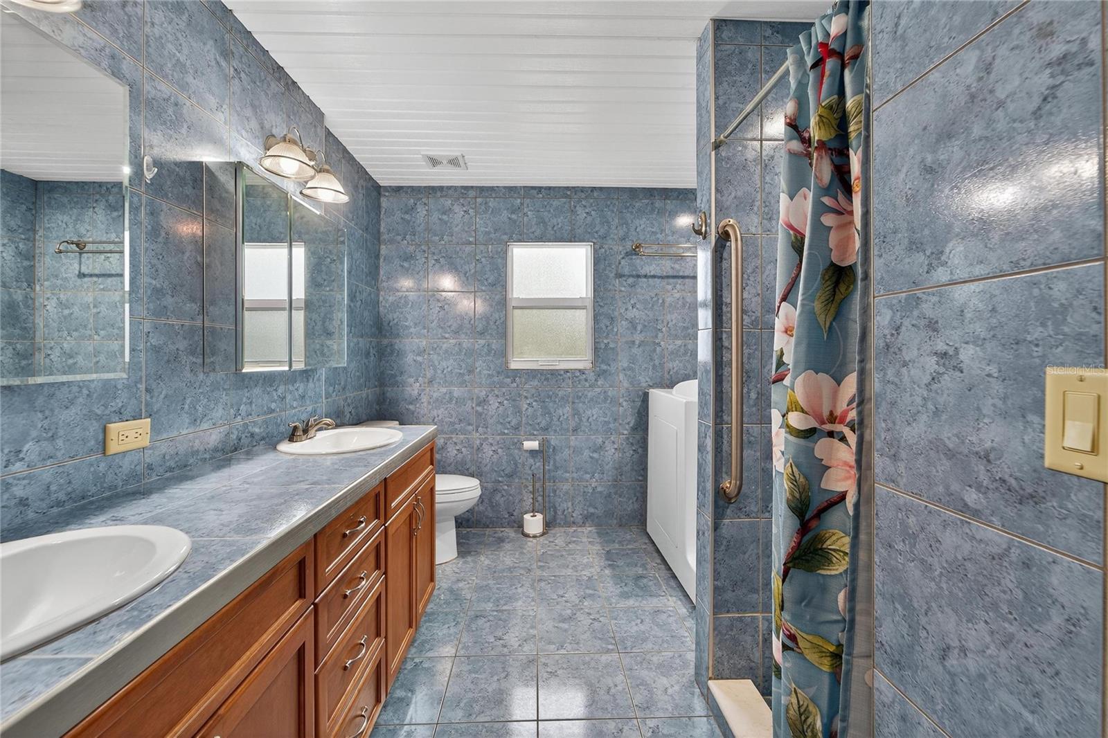 Image 50 of 83 For 1873 Wacassassa Street