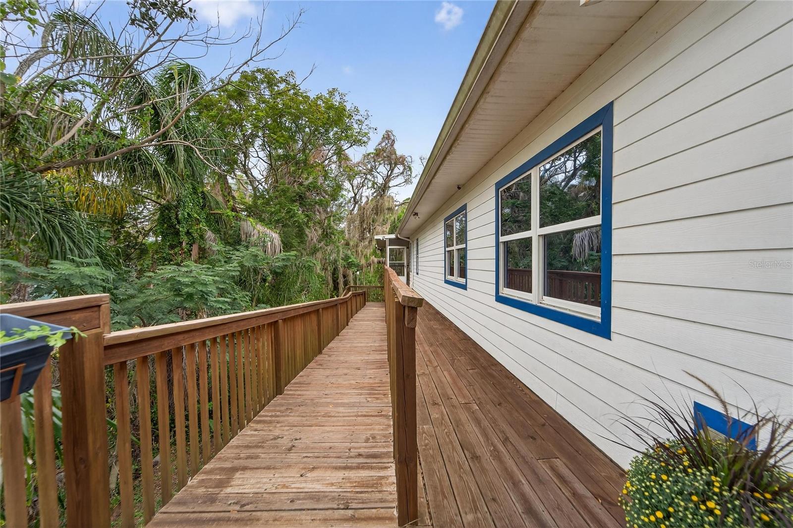 Image 6 of 83 For 1873 Wacassassa Street