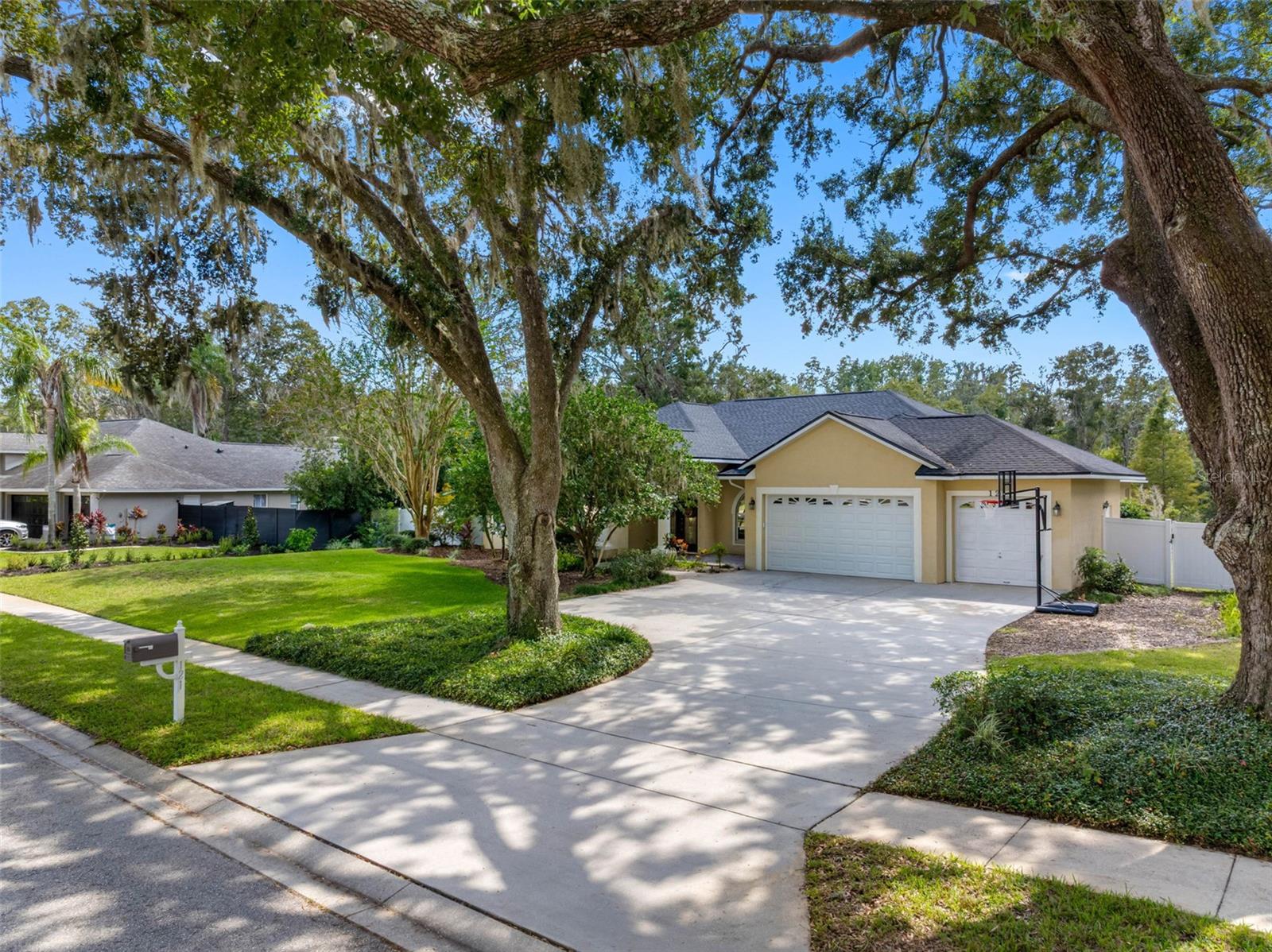 Image 3 of 42 For 121 Myrtle Ridge Road