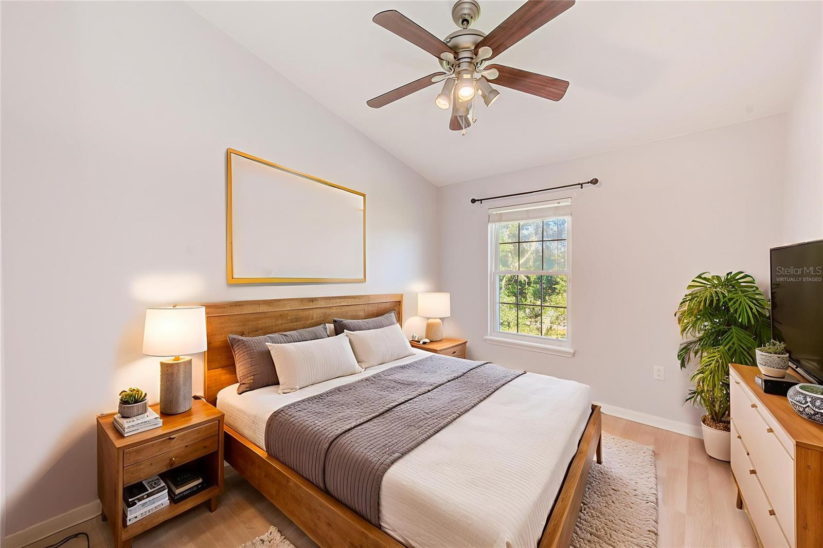 Image 21 of 29 For 8612 Great Egret Trace