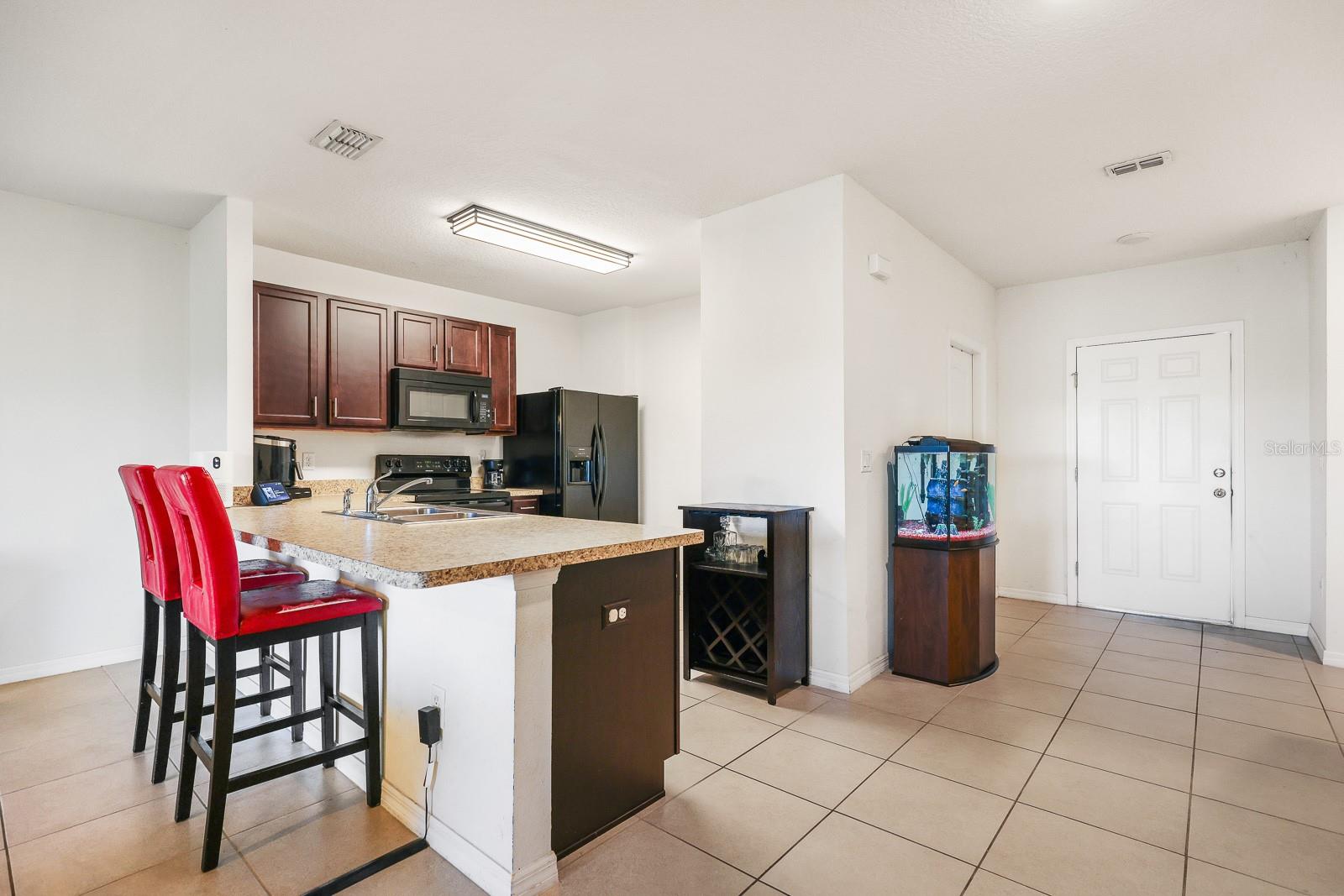 Image 4 of 23 For 396 Arbor Lakes Drive