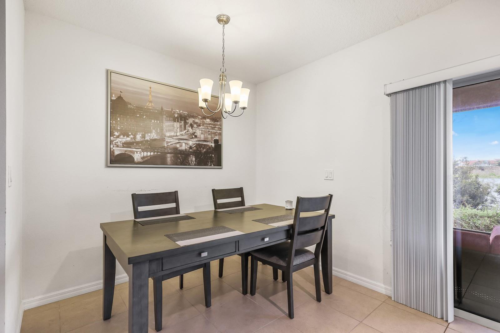 Image 7 of 23 For 396 Arbor Lakes Drive