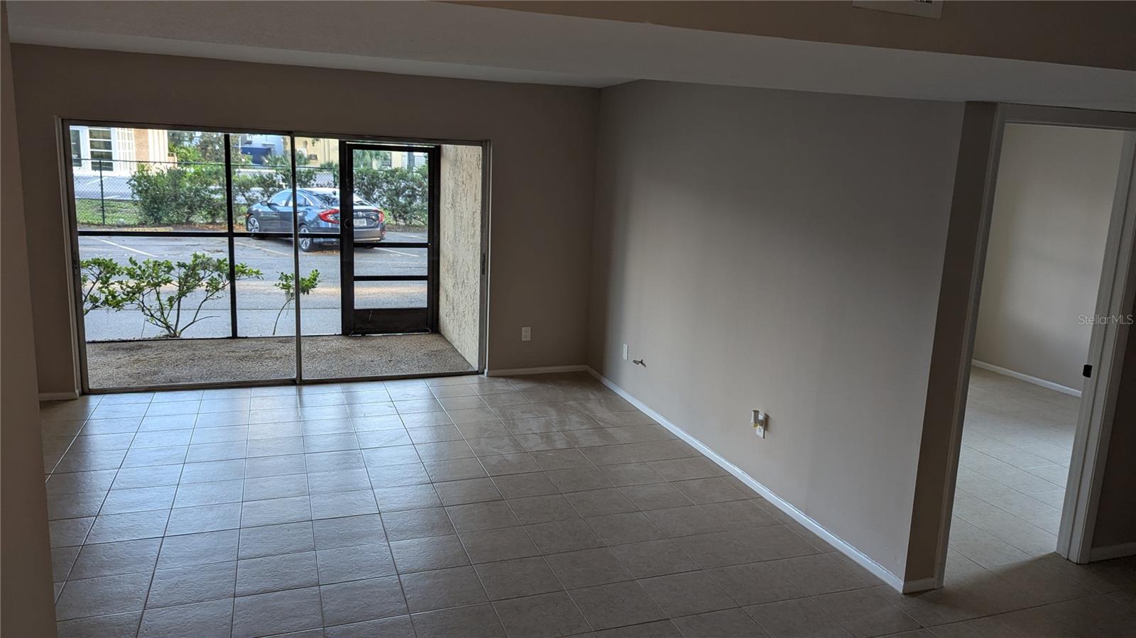 Image 13 of 20 For 14107 Mossy Glen Lane 102