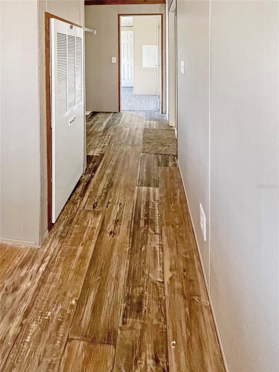 Image 10 of 18 For 6027 Quince Street