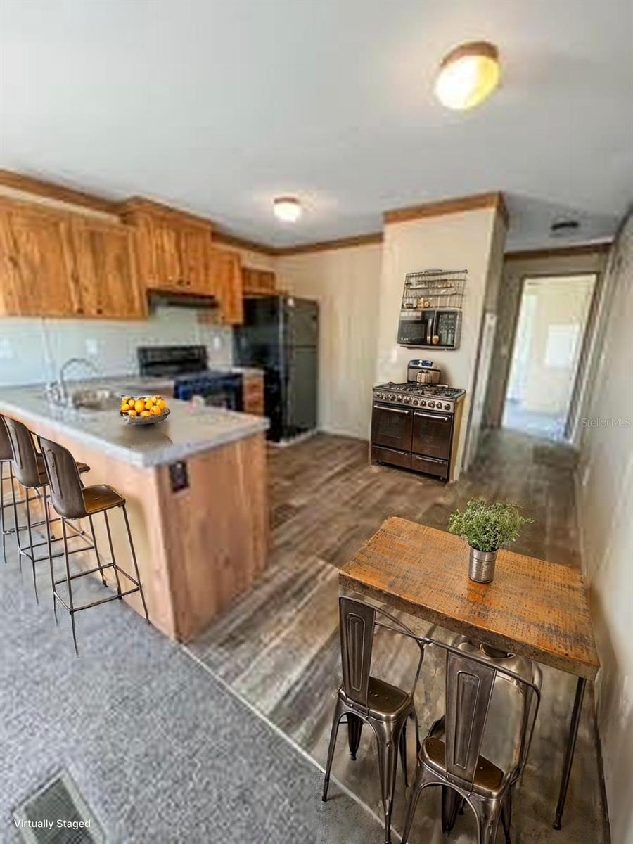 Image 15 of 18 For 6027 Quince Street