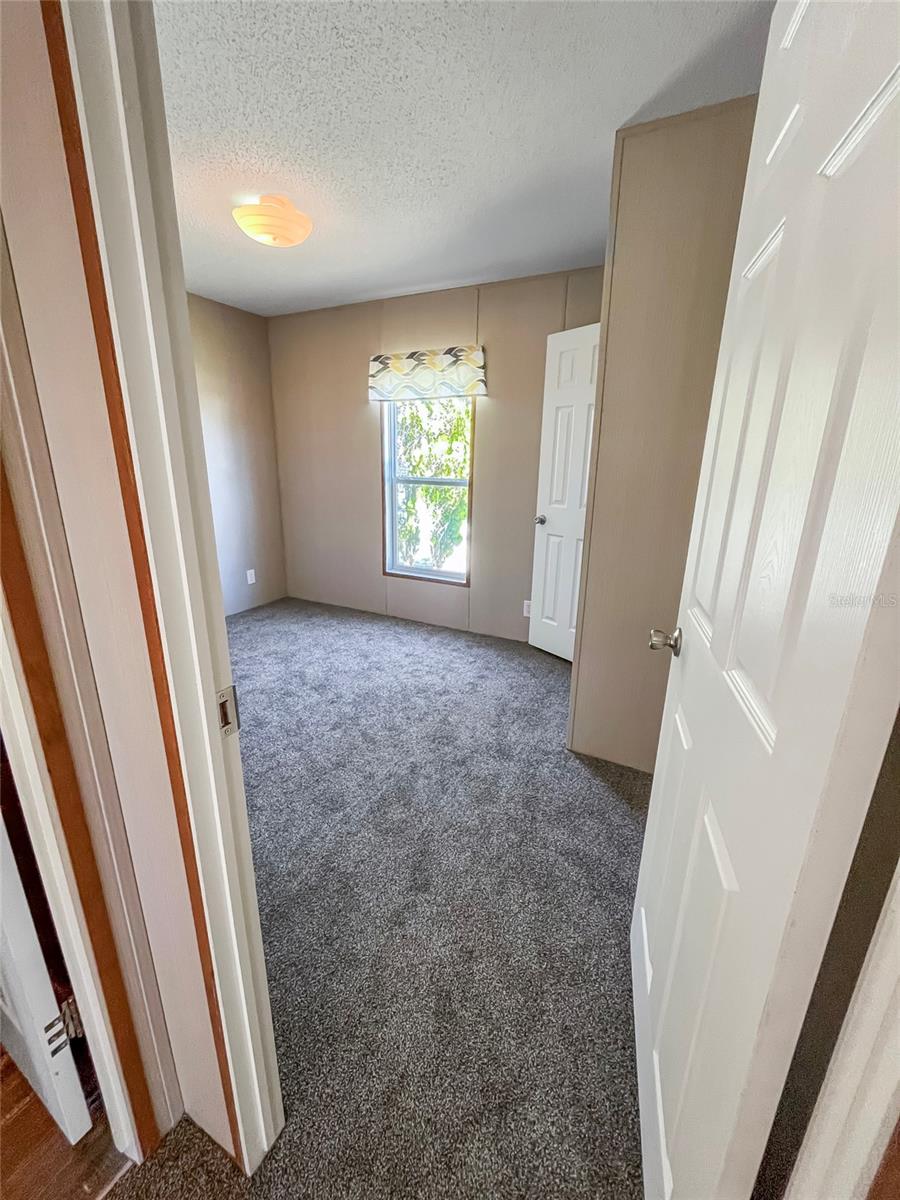 Image 7 of 18 For 6027 Quince Street