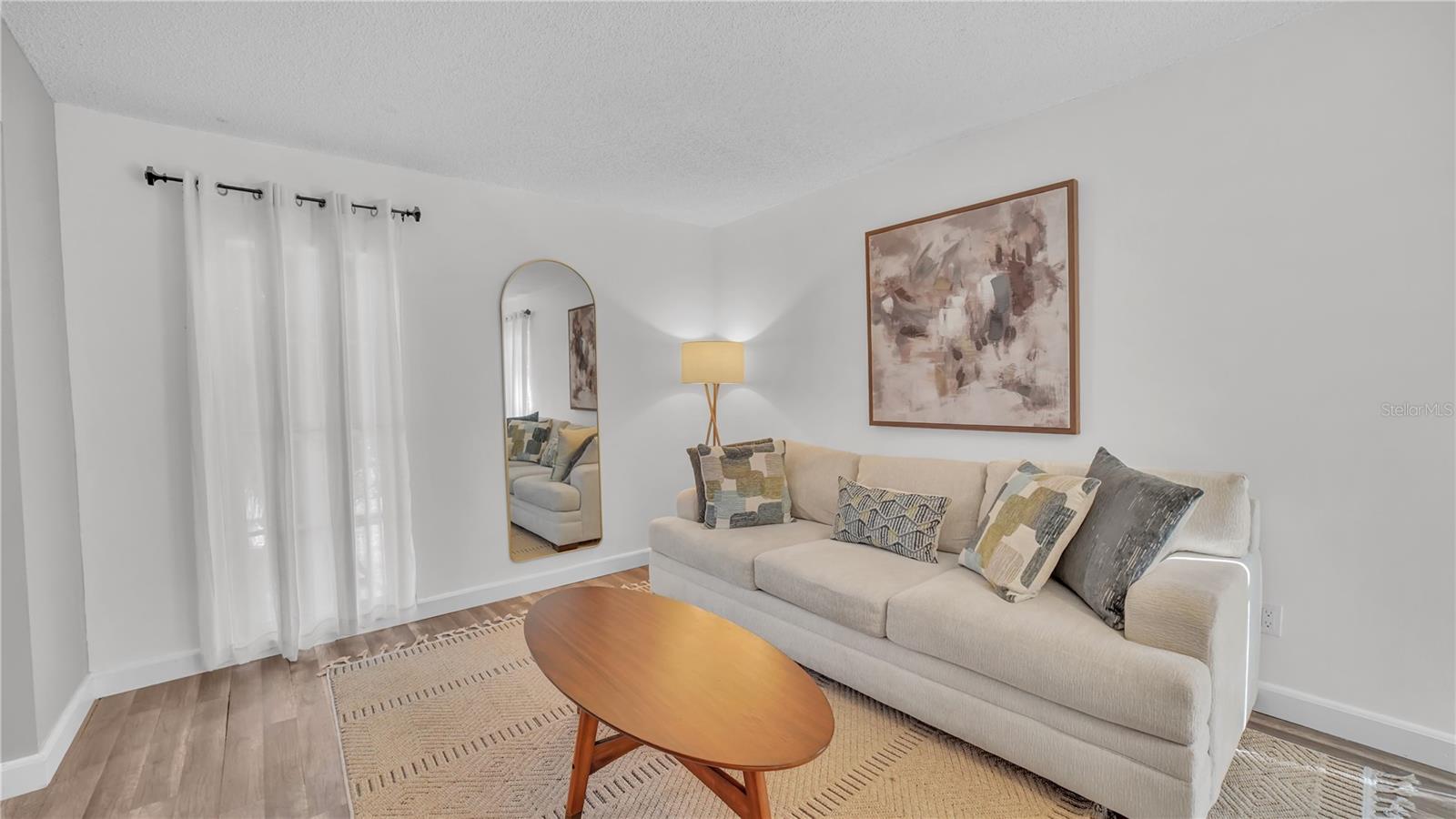 Image 9 of 35 For 501 Bay Drive 704