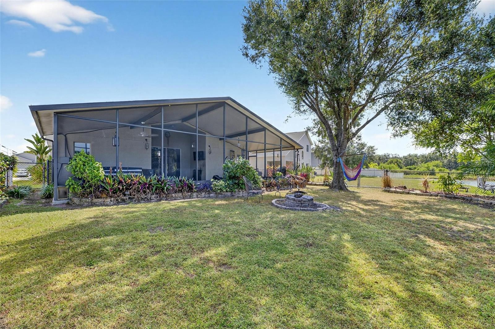 Image 4 of 35 For 10026 Creek Bluff Drive