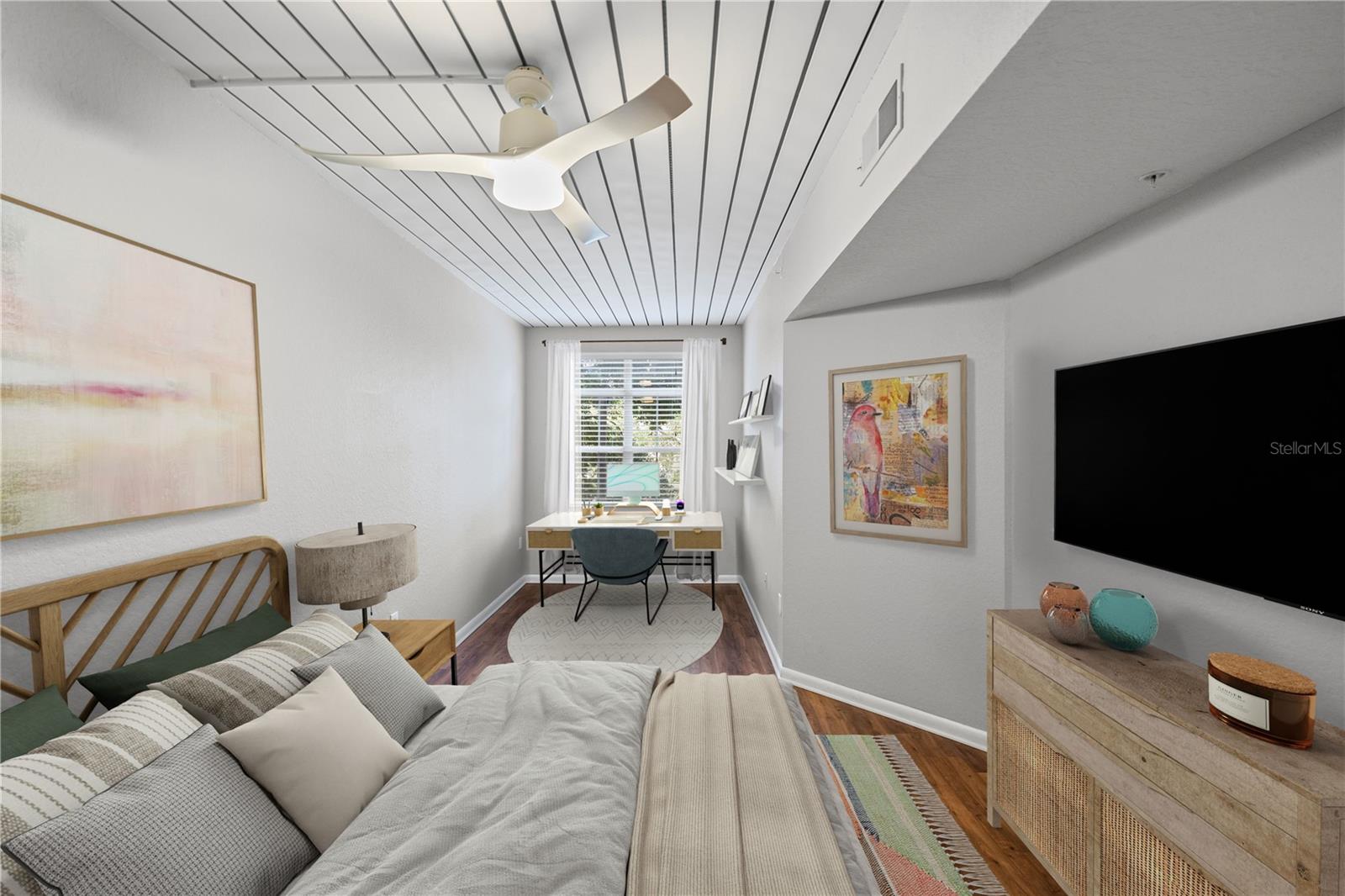 Image 10 of 28 For 520 Armenia Avenue 1229c