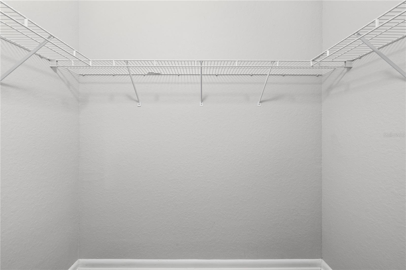 Image 17 of 28 For 520 Armenia Avenue 1229c