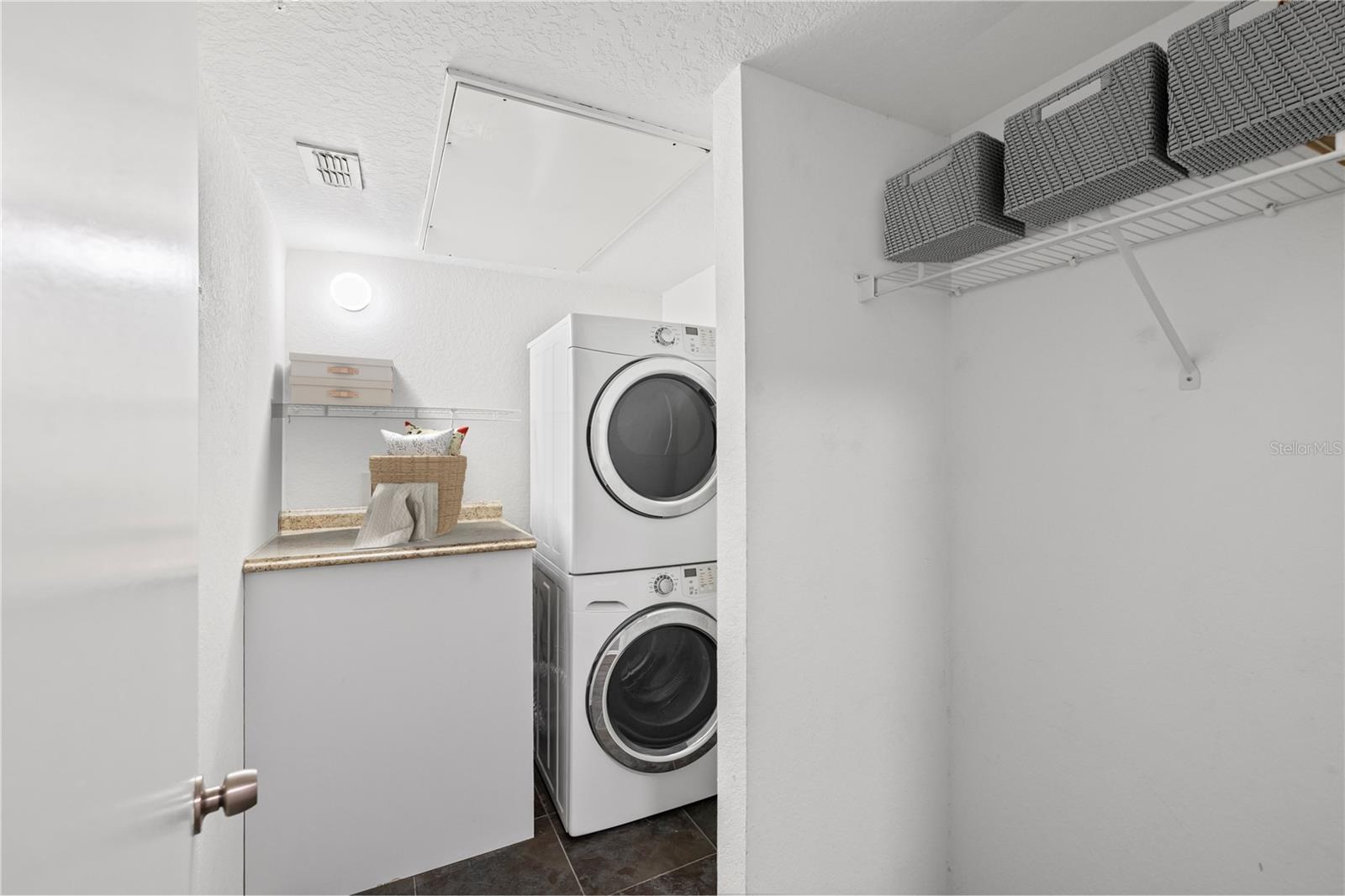 Image 19 of 28 For 520 Armenia Avenue 1229c