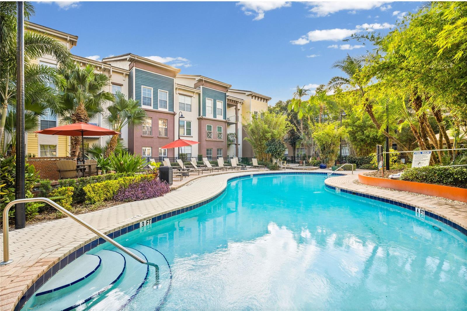 Image 21 of 28 For 520 Armenia Avenue 1229c