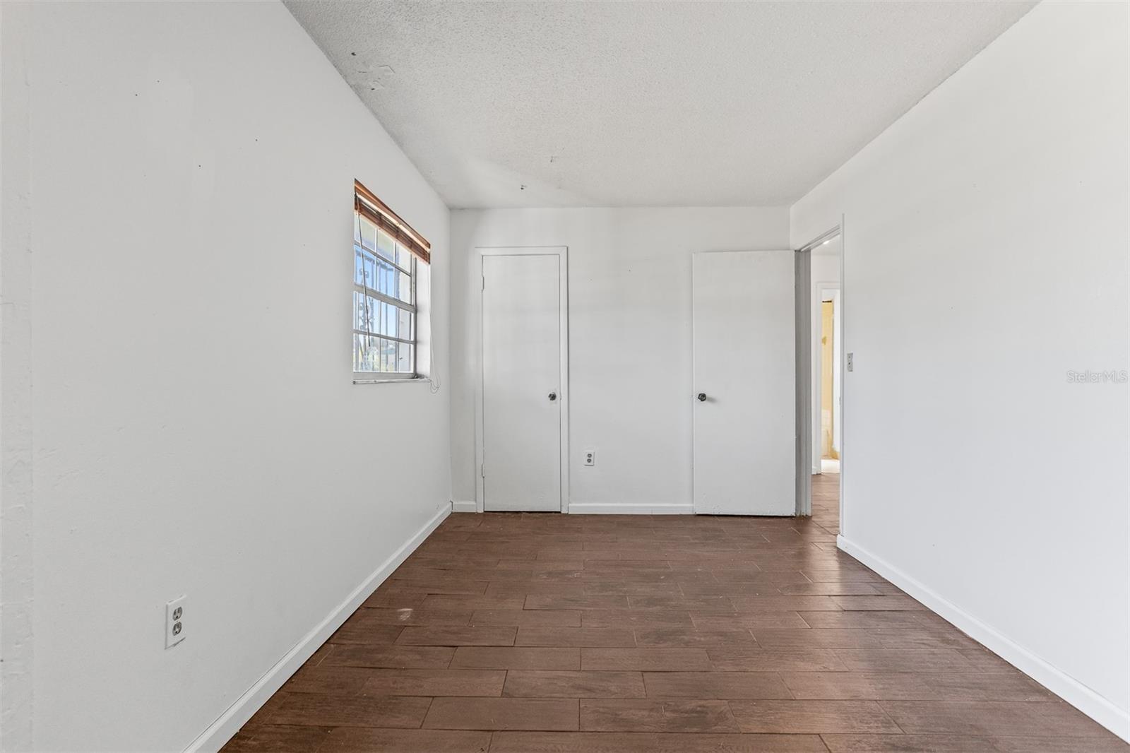 Image 14 of 27 For 1550 Wright Drive