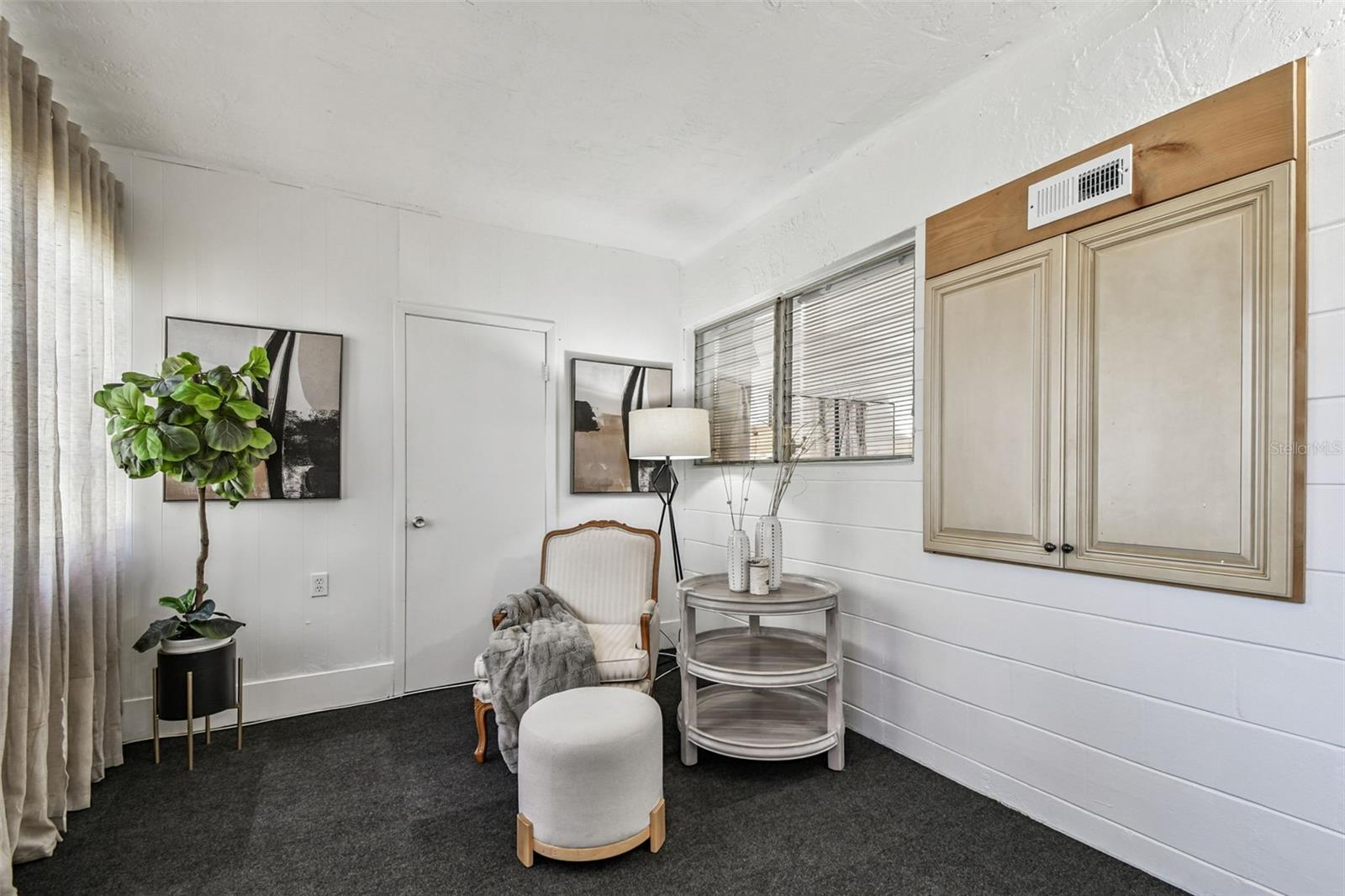 Image 25 of 62 For 5861 42nd Terrace N 1712