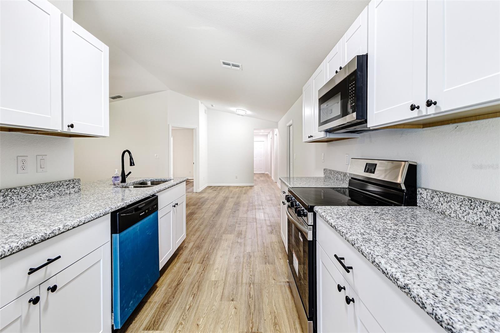 Image 11 of 25 For 2728 Golfview Street