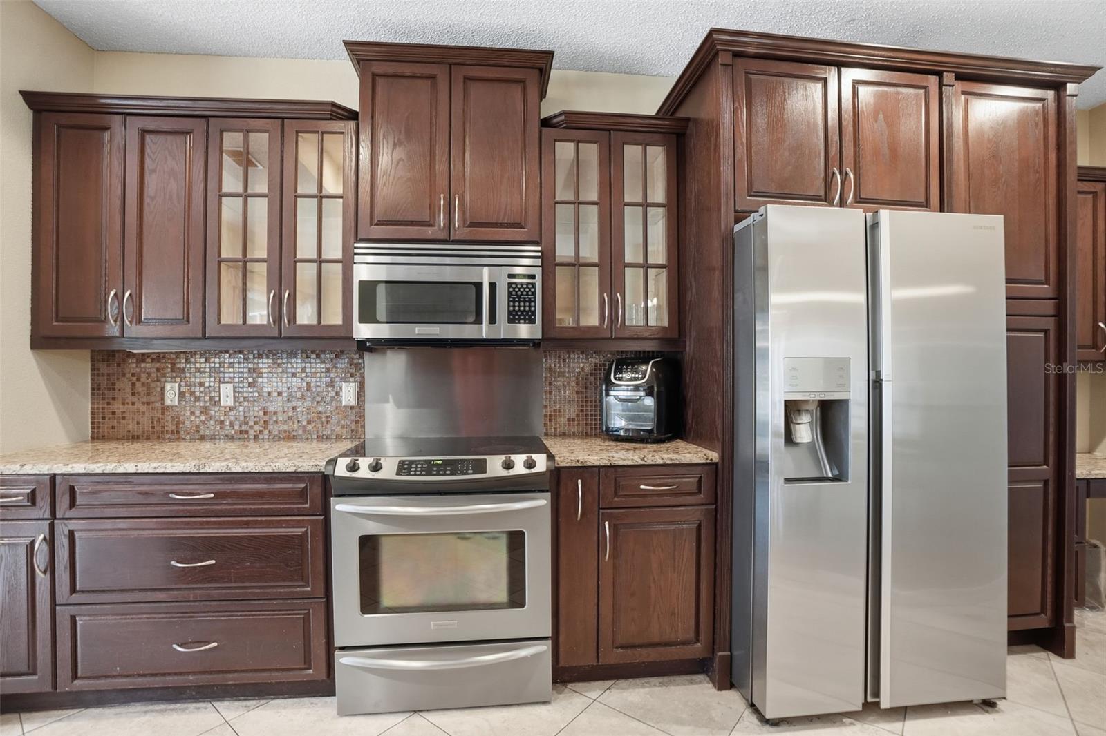 Listing photo id 18 for 10335 Dauphine Terrace