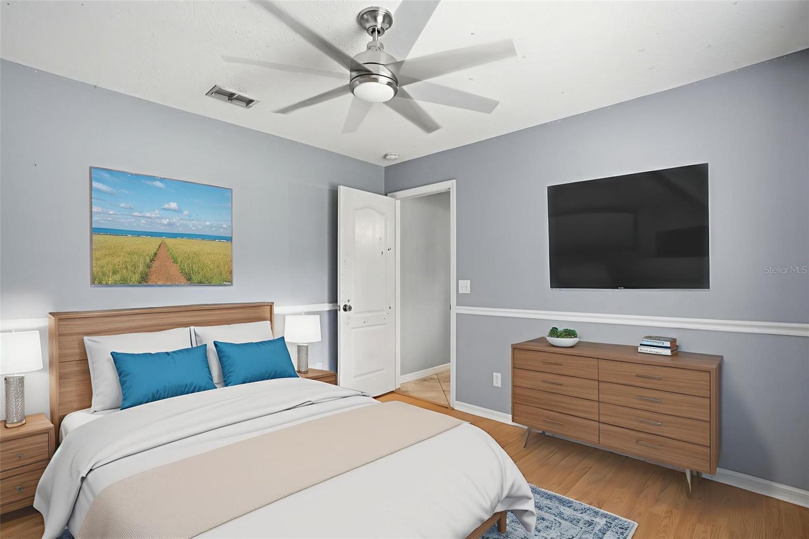 Listing photo id 33 for 10335 Dauphine Terrace
