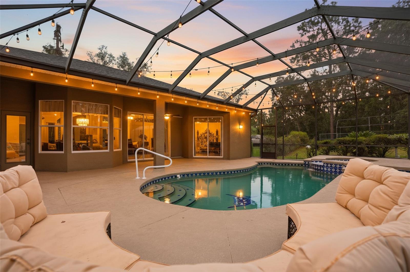 Listing photo id 41 for 10335 Dauphine Terrace