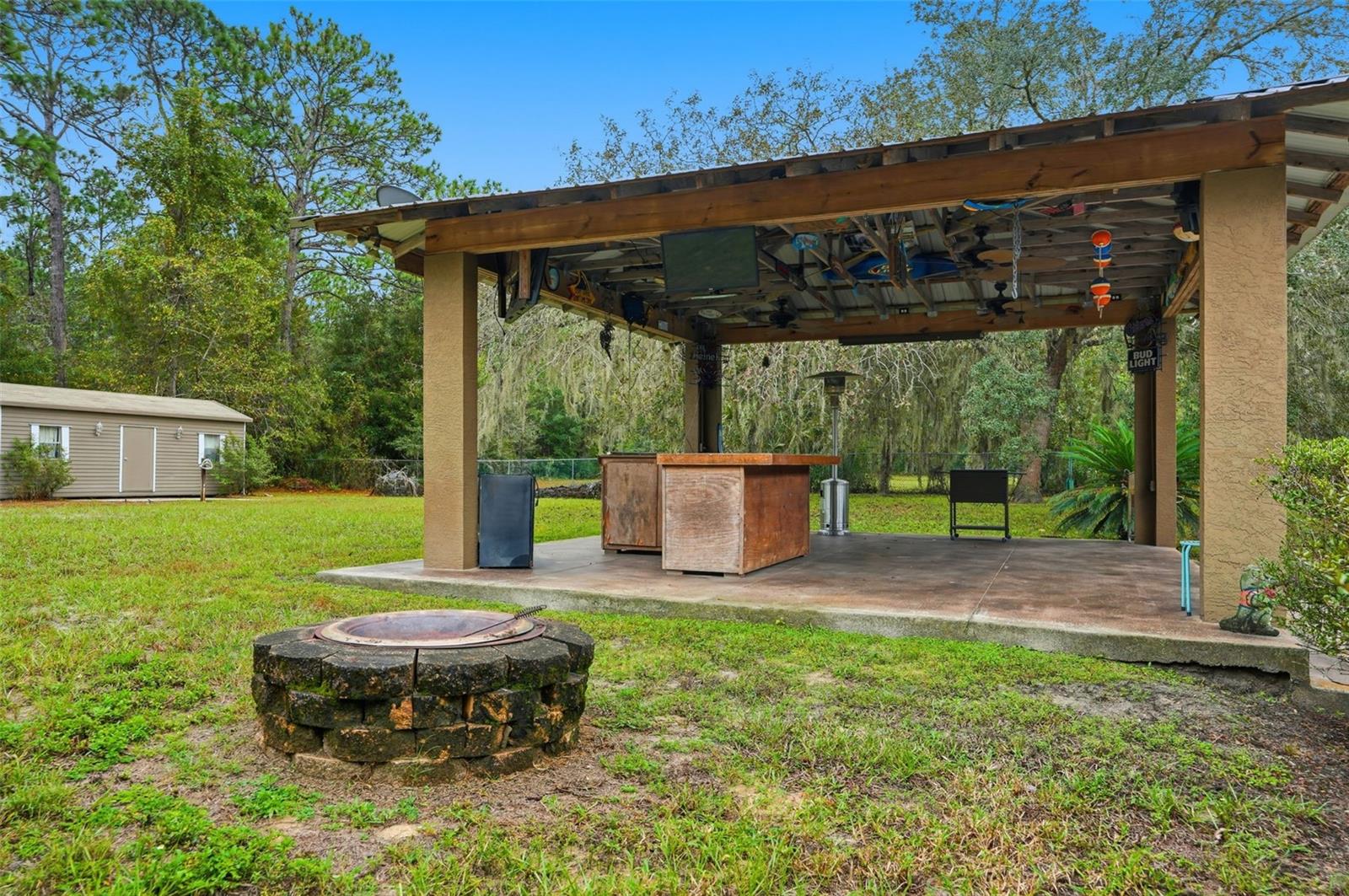 Listing photo id 53 for 10335 Dauphine Terrace