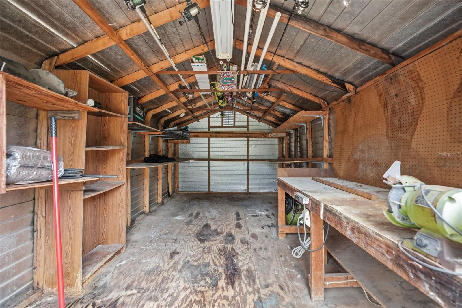 Listing photo id 55 for 10335 Dauphine Terrace
