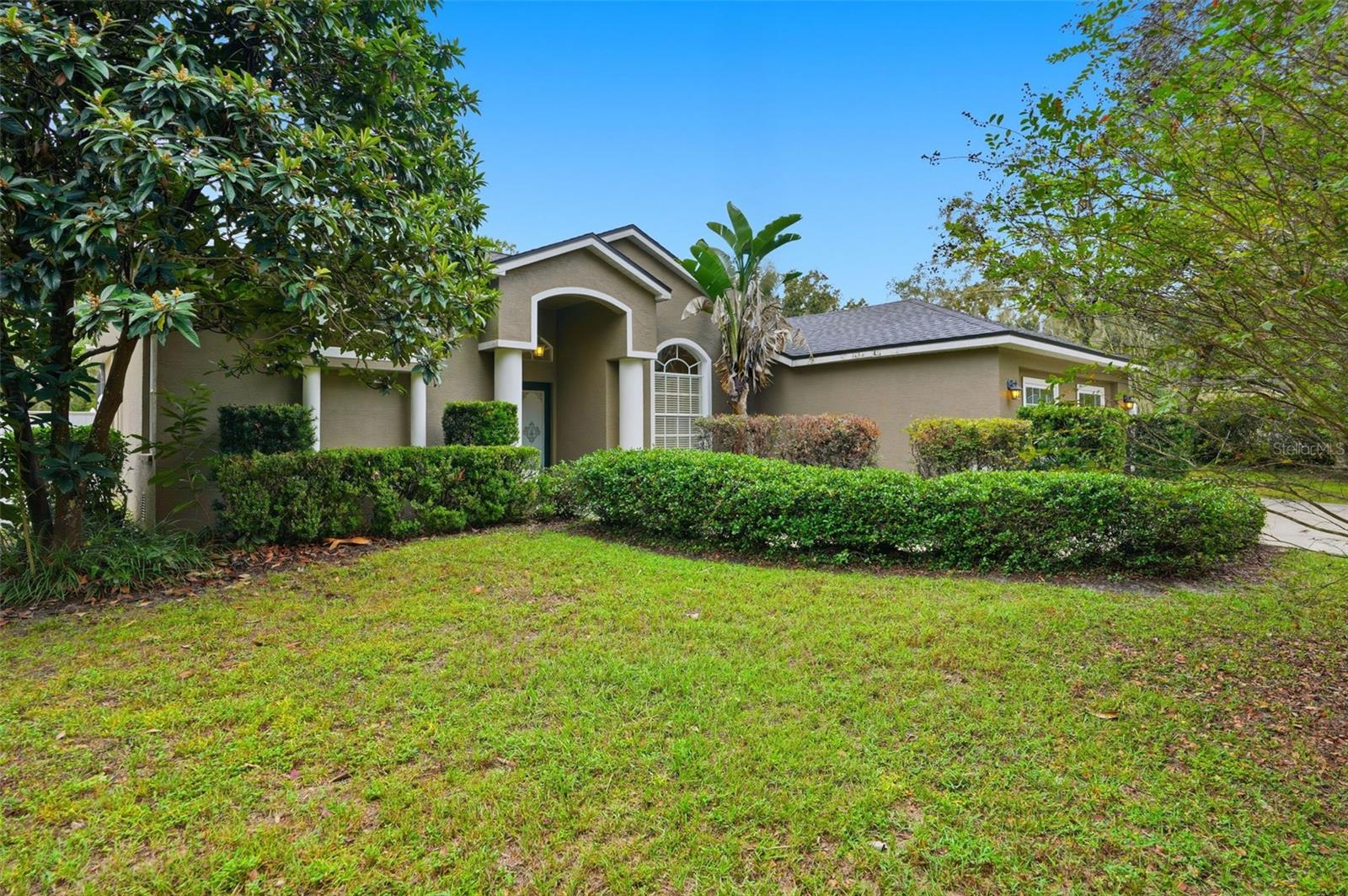 Listing photo id 63 for 10335 Dauphine Terrace