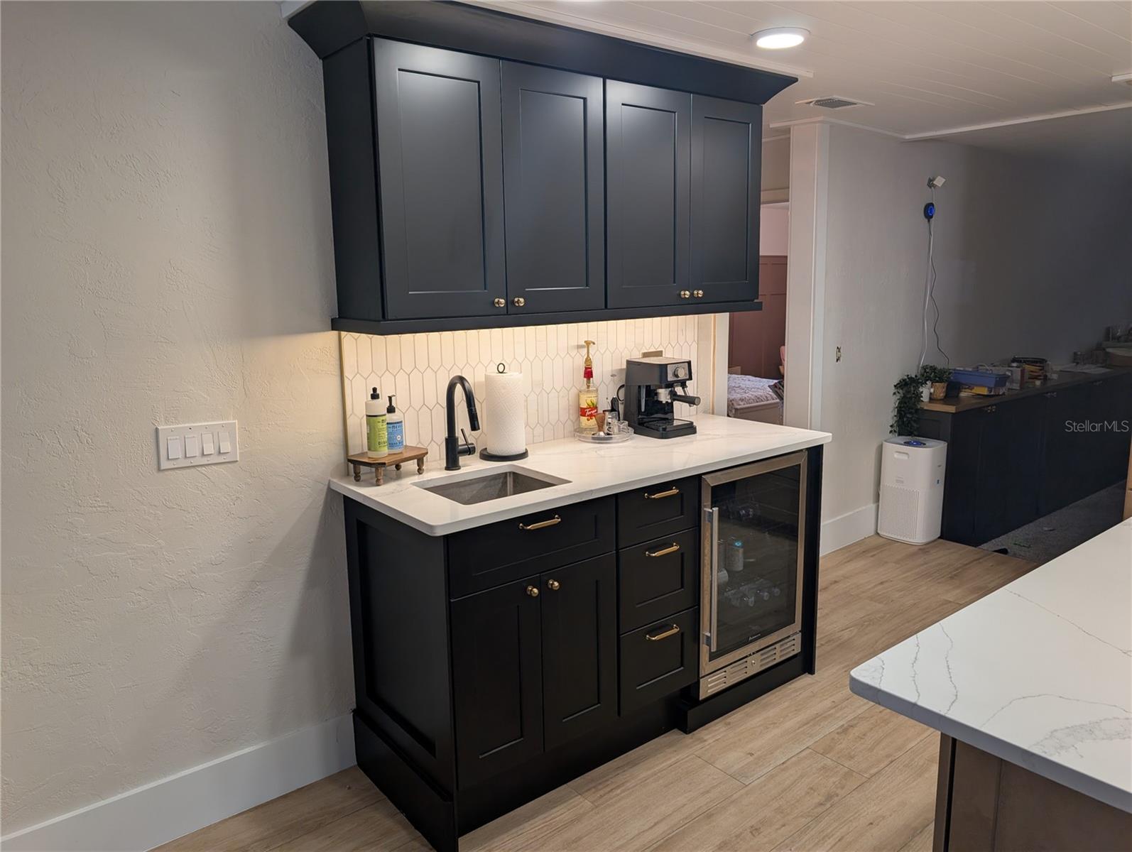 Image 20 of 66 For 6906 Collingswood Court