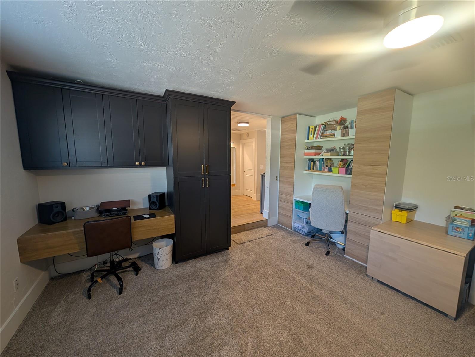 Image 34 of 66 For 6906 Collingswood Court