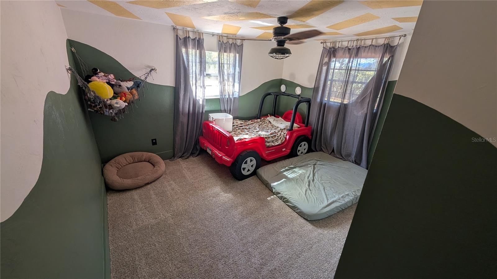 Listing photo id 66 for 6906 Collingswood Court