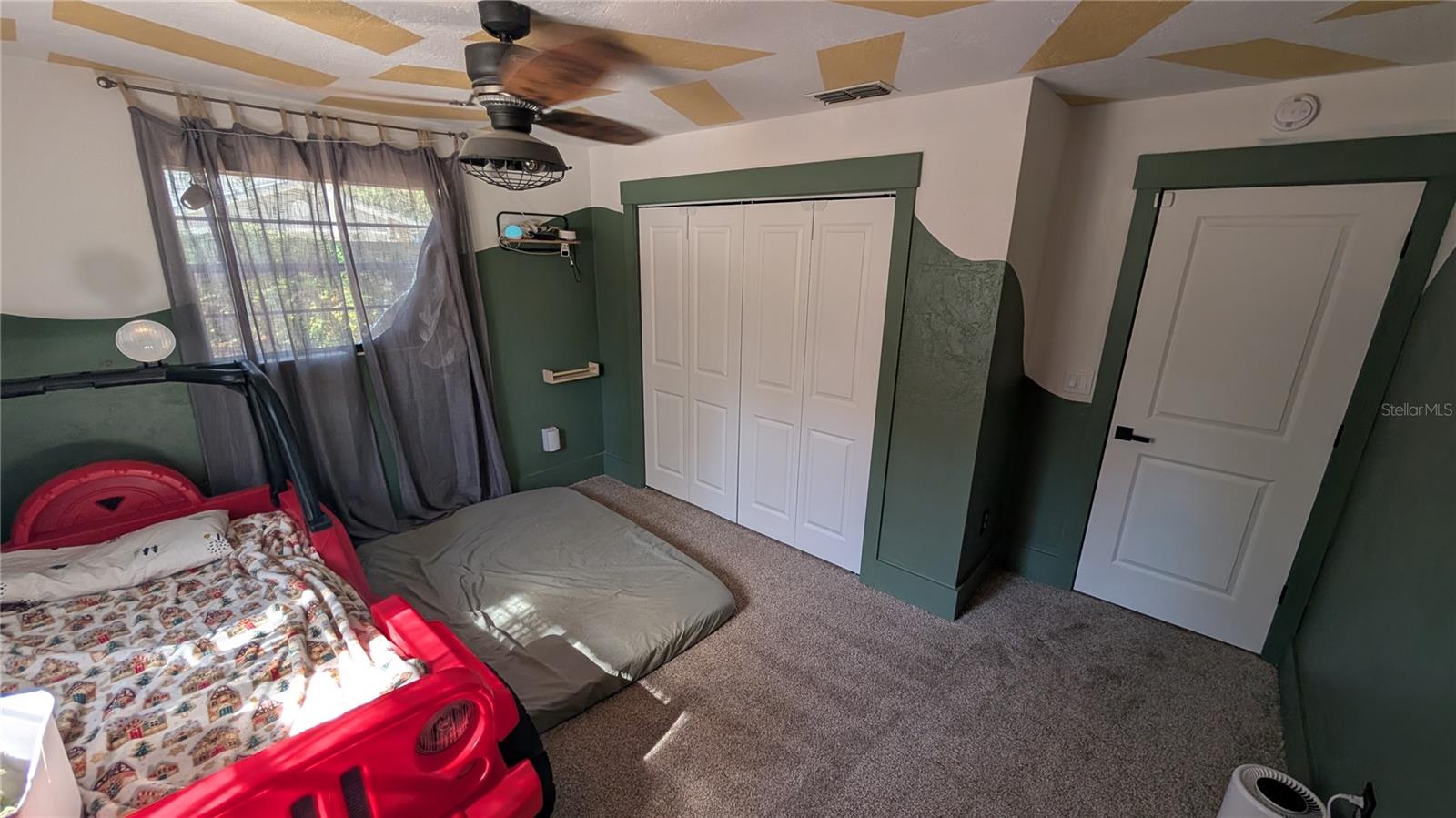 Listing photo id 67 for 6906 Collingswood Court