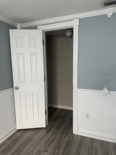 Image 5 of 11 For 10840 Norwood Avenue