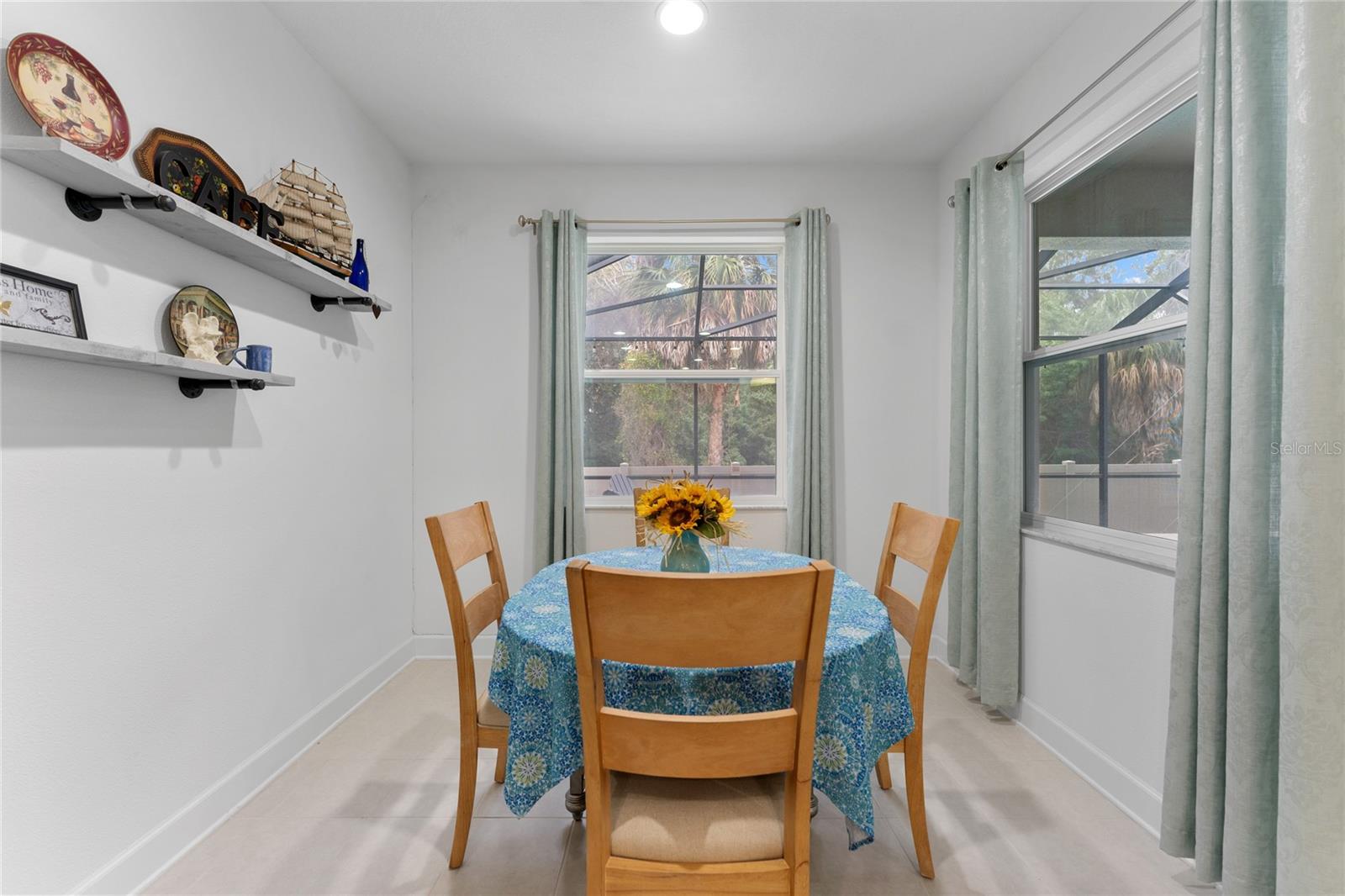 Image 19 of 54 For 1239 Windy Bay Shoal