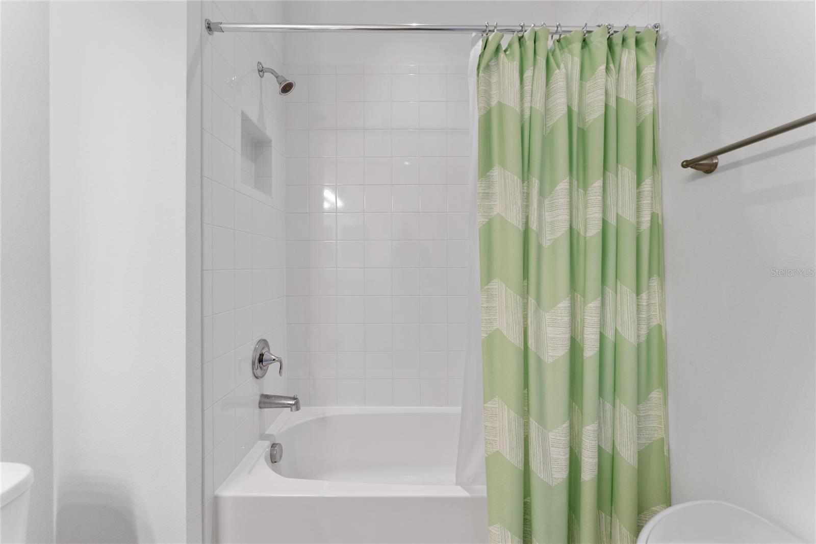 Image 36 of 54 For 1239 Windy Bay Shoal