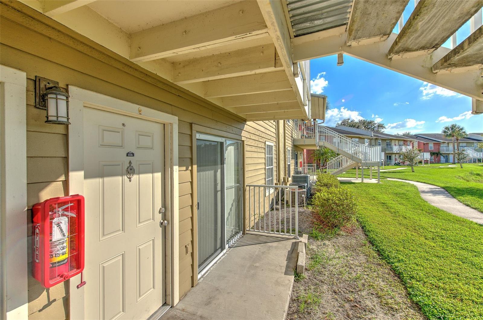 Image 3 of 26 For 308 Lake Parsons Green 106