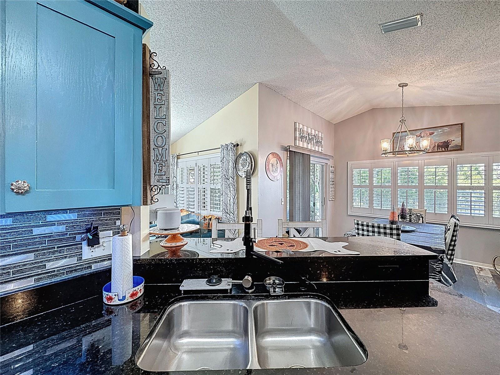 Image 40 of 80 For 6811 Kingstree Court