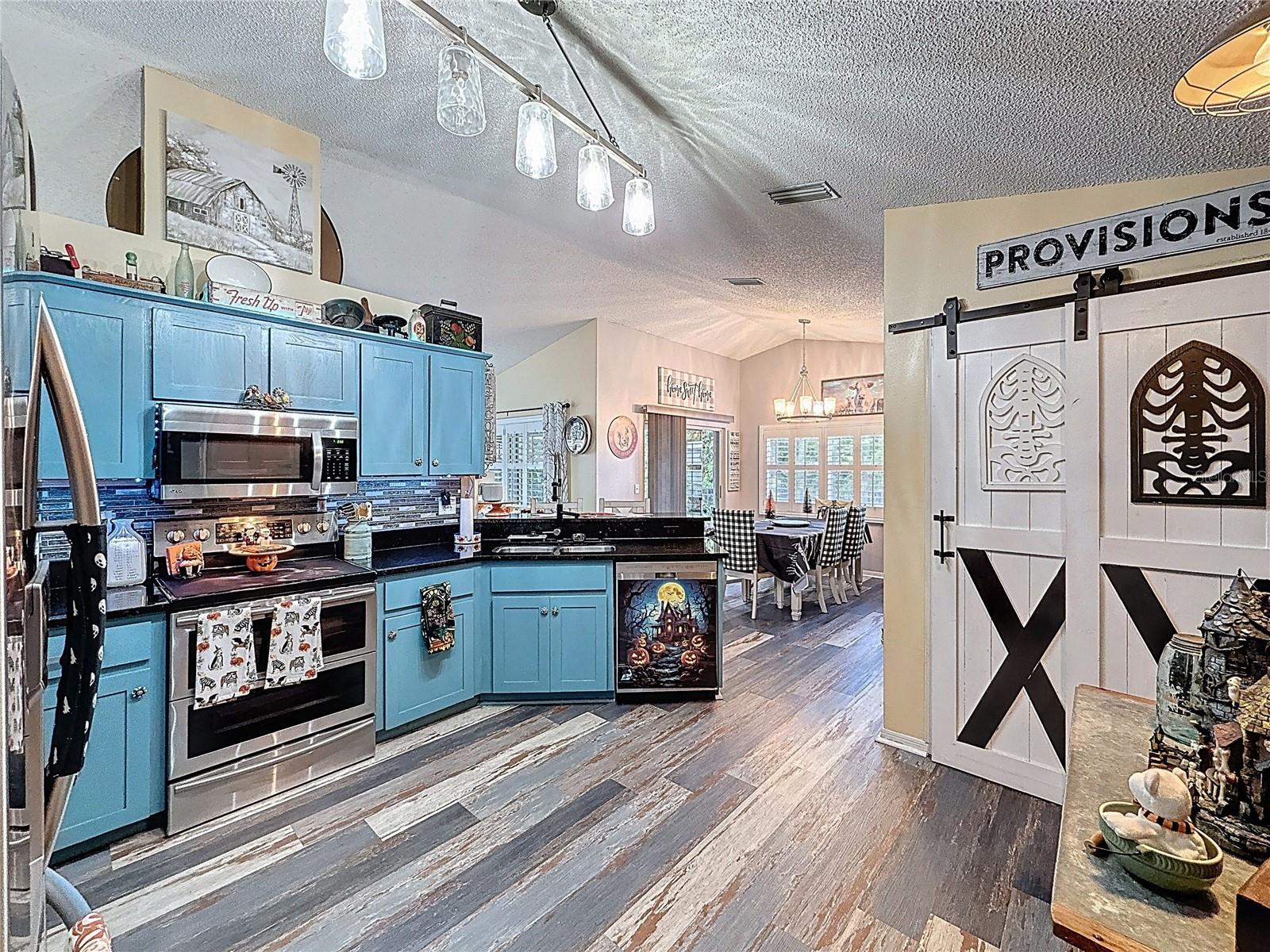 Image 63 of 80 For 6811 Kingstree Court