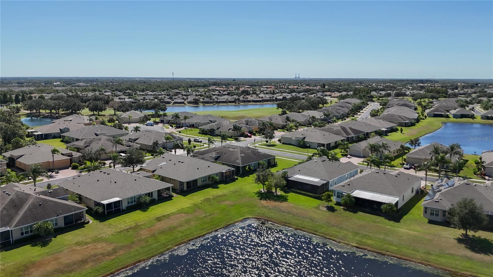 Image 37 of 43 For 689 Chipper Drive