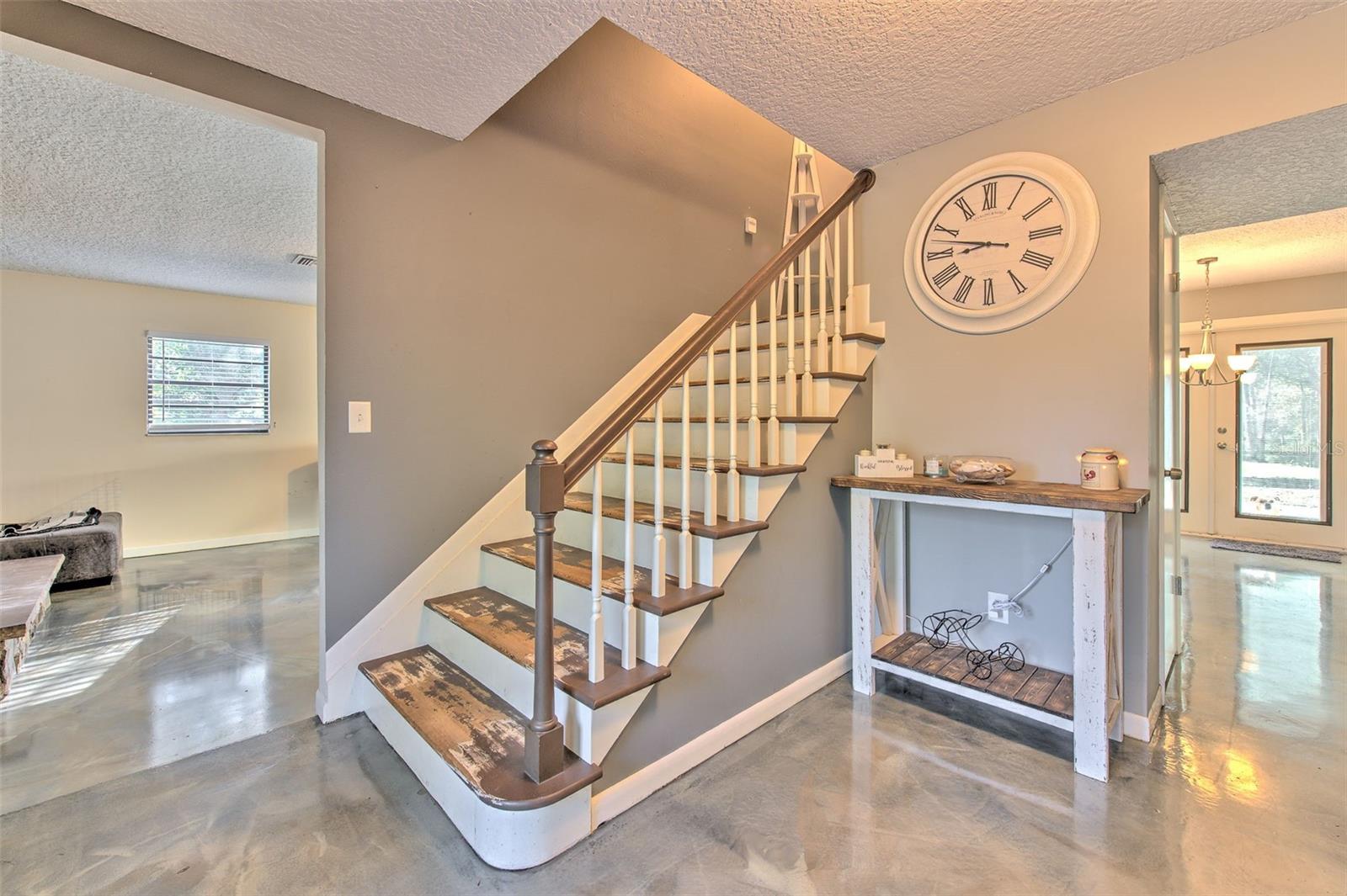 Image 15 of 64 For 37902 Springdale Road