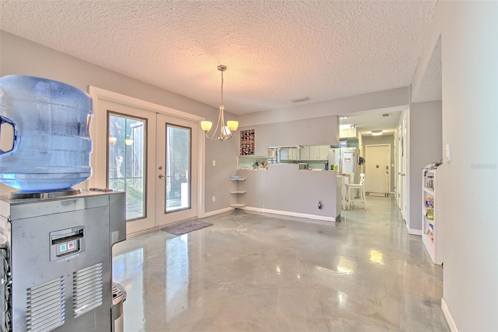 Image 18 of 64 For 37902 Springdale Road