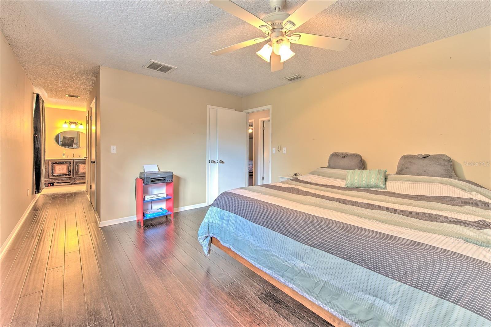 Image 33 of 64 For 37902 Springdale Road