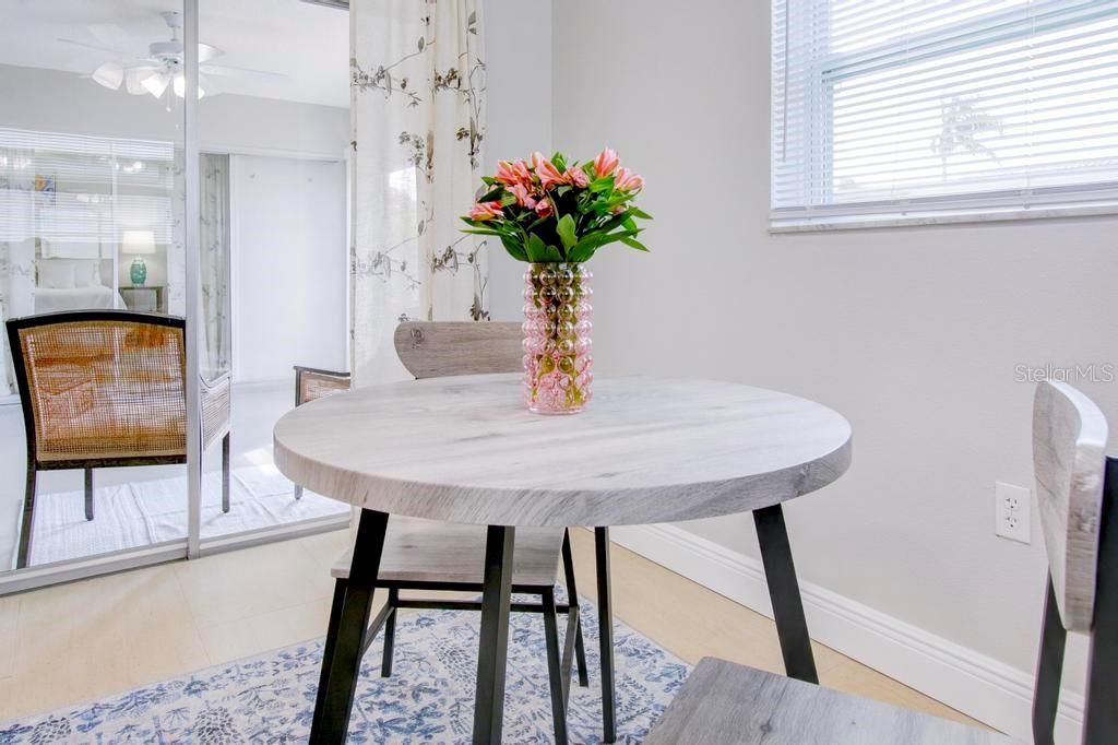 Image 12 of 39 For 5388 Acacia Trail N