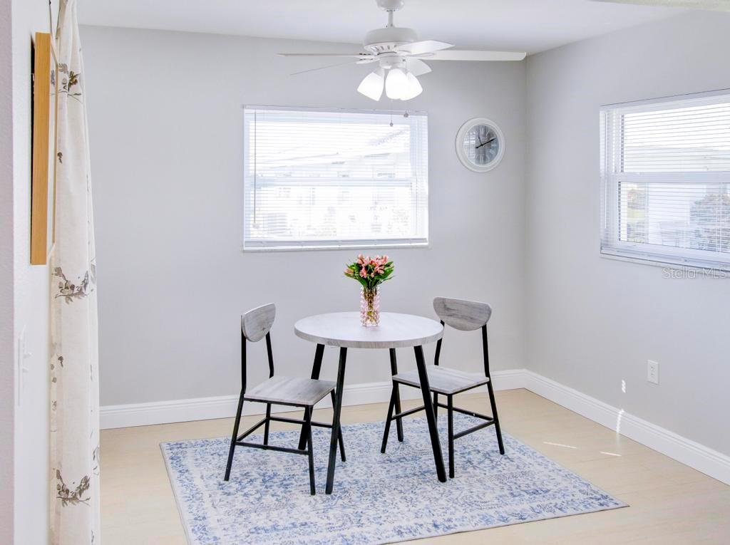 Image 13 of 39 For 5388 Acacia Trail N