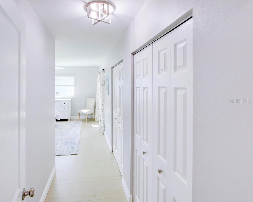 Image 14 of 39 For 5388 Acacia Trail N